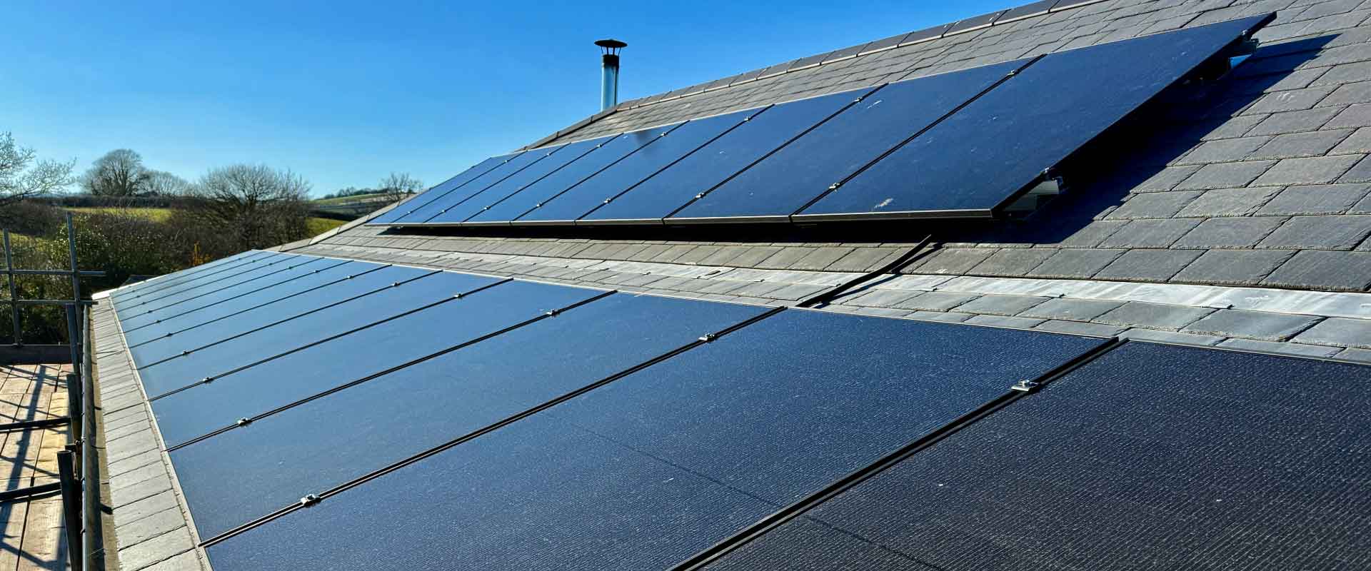 Hero-image-roof Solar roof